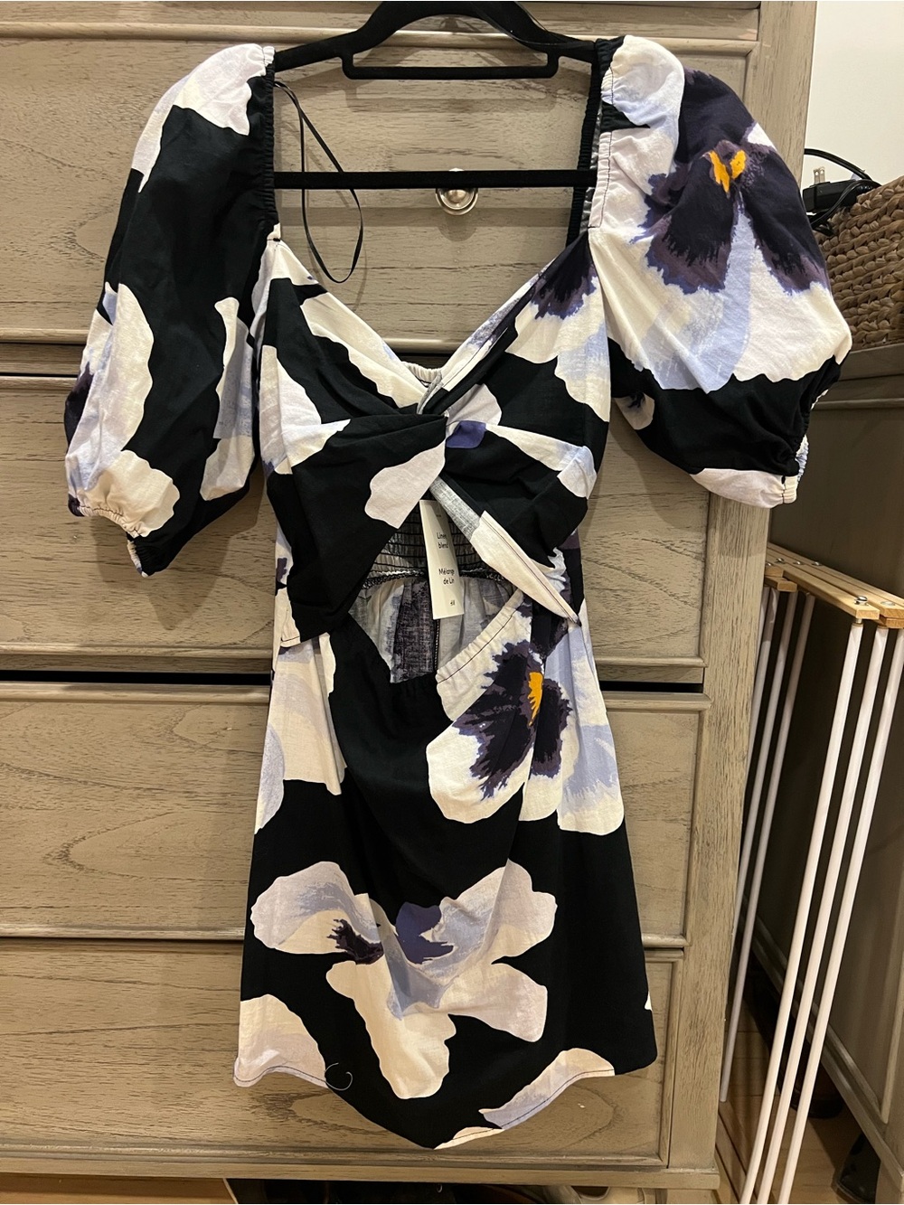 H&M Black Floral Puff Sleeve open Front Mini Dress
